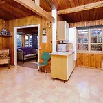 8 Person In Vig-by Traum Vig
