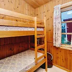 8 Person In Vig-by Traum Vig